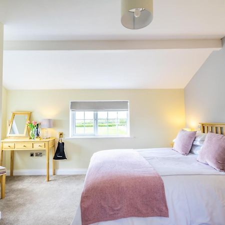 Brecks Farm - Well Cottage Йорк Екстериор снимка